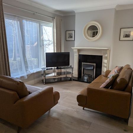 St Bridget'S Apartments 戈尔韦 外观 照片