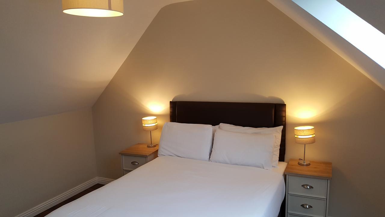 St Bridget'S Apartments 戈尔韦 外观 照片